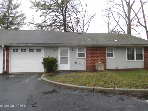 153 Huntington Dr # A, Lakewood, NJ 08701