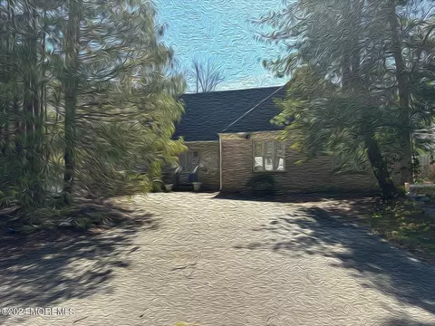 678 14th St, Lakewood, NJ 08701