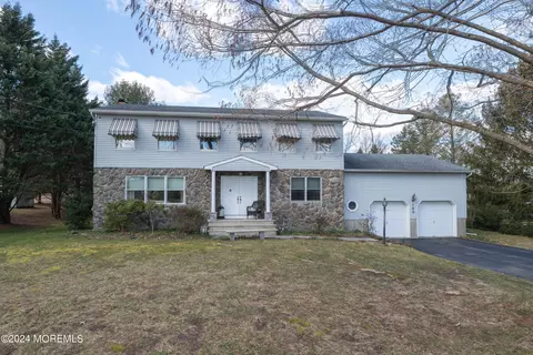 160 N New Prospect Rd, Jackson, NJ 08527