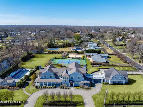 150 Norwood Ave, Oakhurst, NJ 07755
