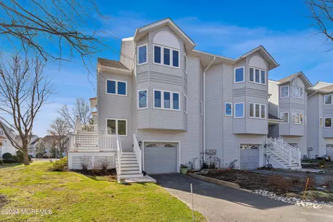 121 Orchid Ct #1201, Toms River, NJ 08753