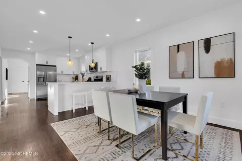 412 Pine St, Red Bank, NJ 07701
