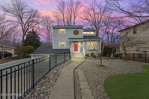 14 S Lakeview Dr, Jackson, NJ 08527