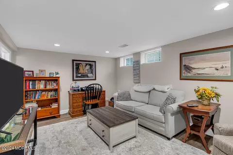 Living - 7 Hickory Ct #C, Brielle, NJ 08730 photo 6 of 6
