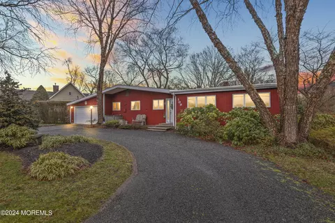 109 Swimming River Rd, Tinton Falls, NJ 07724