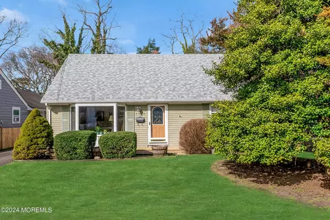 1319 Bay Ave, Point Pleasant, NJ 08742