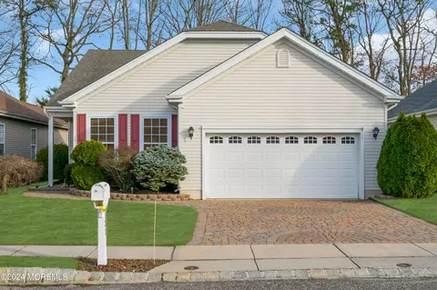 131 Sandpiper Rd, Barnegat, NJ 08005