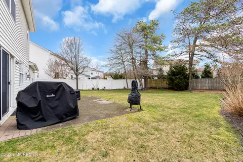 Exterior - 37 Netty St, Howell, NJ 07731 photo 22 of 23