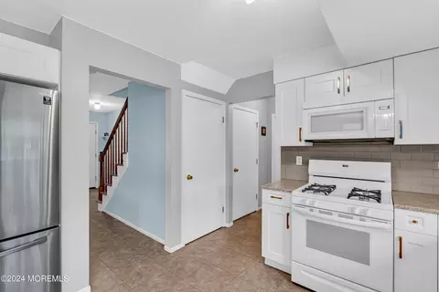 Kitchen - 37 Netty St, Howell, NJ 07731 photo 4 of 6