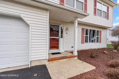 Exterior - 37 Netty St, Howell, NJ 07731 photo 7 of 23