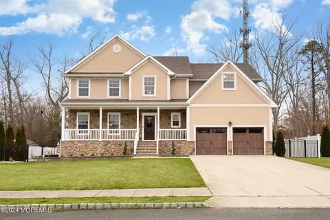 9 Key Largo Ct, Bayville, NJ 08721