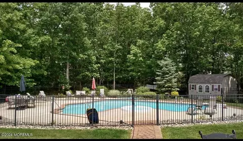 Exterior - 6 Topaz Dr, Jackson, NJ 08527 photo 11 of 11