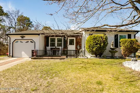 14 Brentwood St #73, Whiting, NJ 08759