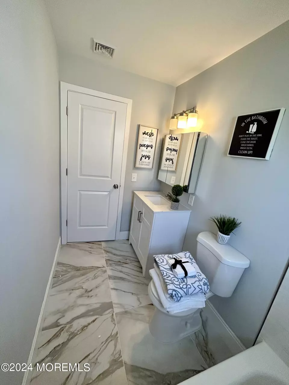  16 Sherwood Ln, Toms River, NJ 08757 photo 7