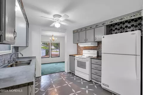 Kitchen - 55 Eagle Dr, Whiting, NJ 08759 photo 2 of 3