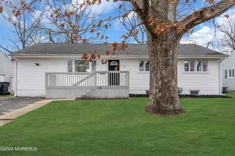 103 Suburban Rd, Brick, NJ 08724