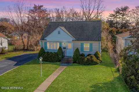 1213 Crosby Rd, Spring Lake Heights, NJ 07762