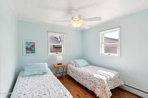Bedroom - 620 E Bayview Ave, Ocean Gate, NJ 08740 photo 4 of 4