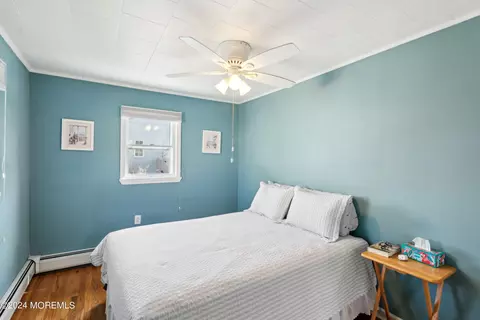 Bedroom - 620 E Bayview Ave, Ocean Gate, NJ 08740 photo 1 of 4
