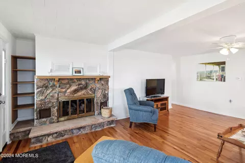 Living - 620 E Bayview Ave, Ocean Gate, NJ 08740 photo 1 of 6