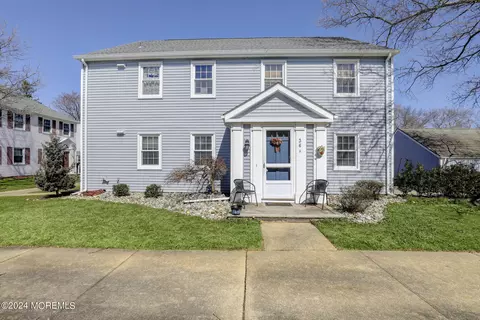 36 Concord Ln #A, Monroe, NJ 08831