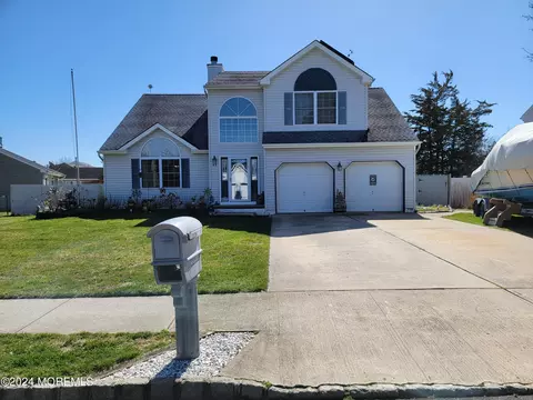 48 Jared Ln, Little Egg Harbor, NJ 08087