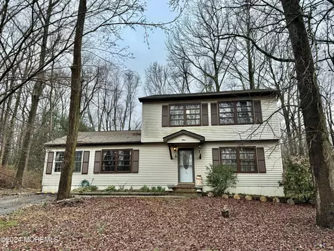 9 Lake Dr, Roosevelt, NJ 08555