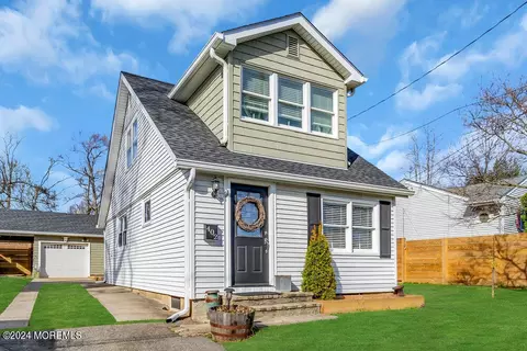 402 Fairfield Way, Cliffwood Beach, NJ 07735
