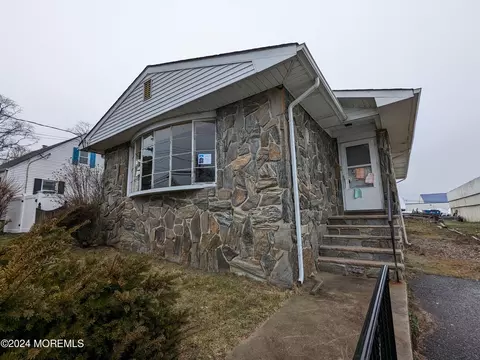 105 Riviera Dr, Brick, NJ 08724