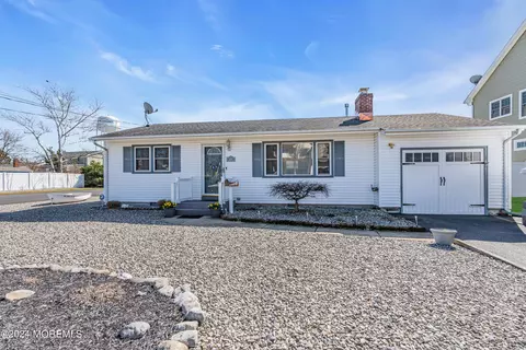 2220 Barnegat Blvd, Point Pleasant, NJ 08742