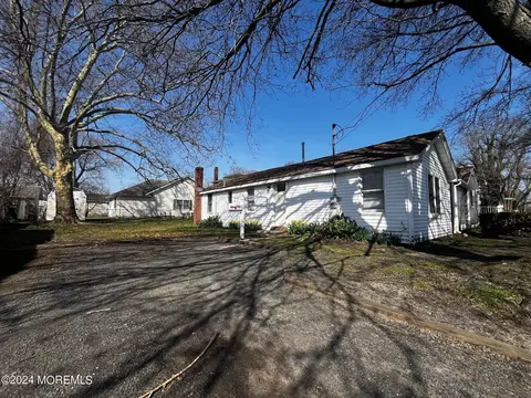 173 Morningside Ave, North Middletown, NJ 07748