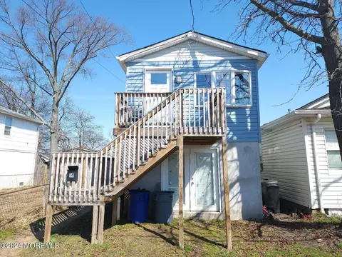 14 Seawood Ave, Keansburg, NJ 07734