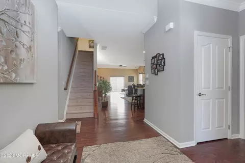 35 Diamond Spring Dr, Monroe, NJ 08831 photo 4