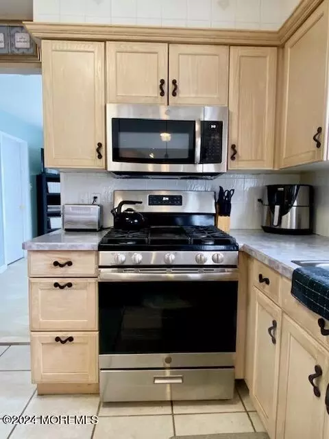 2127 Pineview Rd, Forked River, NJ 08731 photo 7