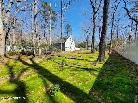 Exterior - 214 Oak Ln, Tabernacle, NJ 08088 photo 7 of 12