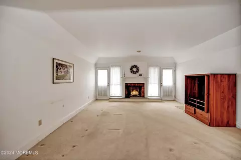 8 Cherry Ct, Spring Lake Heights, NJ 07762 photo 8