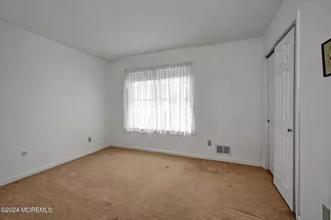 8 Cherry Ct, Spring Lake Heights, NJ 07762 photo 15