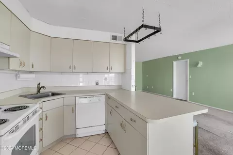 787 Ocean Ave #1812, Long Branch, NJ 07740