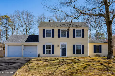 24 1st St, Barnegat, NJ 08005
