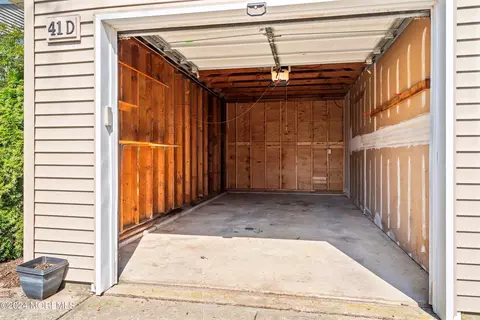 Exterior - 41 Poplar Ct #D, Brielle, NJ 08730 photo 4 of 6