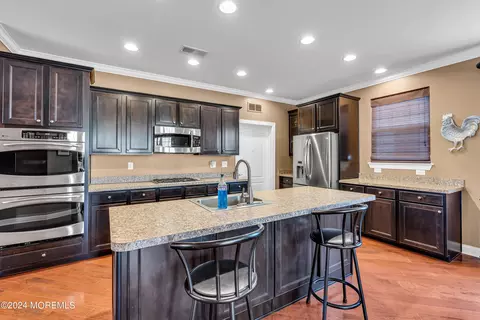 Kitchen - 32 Winthrop Dr, Jackson, NJ 08527 photo 2 of 6