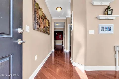 Entry Way - 32 Winthrop Dr, Jackson, NJ 08527 photo 1 of 4