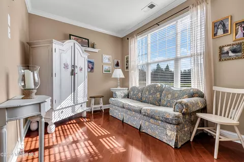 Living - 32 Winthrop Dr, Jackson, NJ 08527 photo 1 of 3