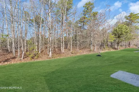 Exterior - 32 Winthrop Dr, Jackson, NJ 08527 photo 4 of 5