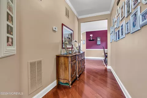 Entry Way - 32 Winthrop Dr, Jackson, NJ 08527 photo 2 of 4