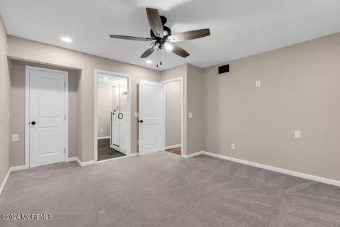 203 Davis Ave, Forked River, NJ 08731 photo 4