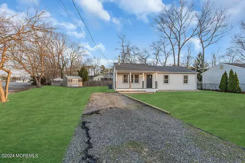 203 Davis Ave, Forked River, NJ 08731 photo 9