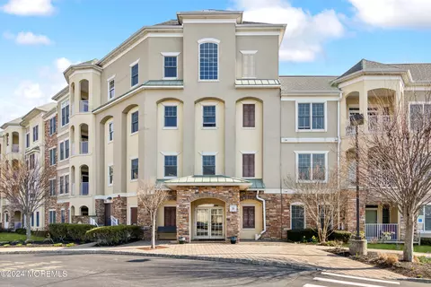 2213 Xanadu Ln, Wall, NJ 07719