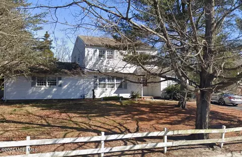 841 Harvey Rd, Toms River, NJ 08753