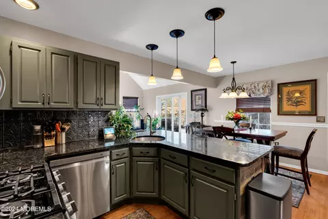 Kitchen - 22 Taylor Rd, Brick, NJ 08723 photo 1 of 5